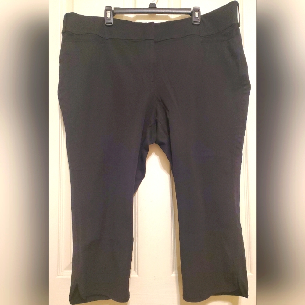 Lane Bryant Black Capri Pants